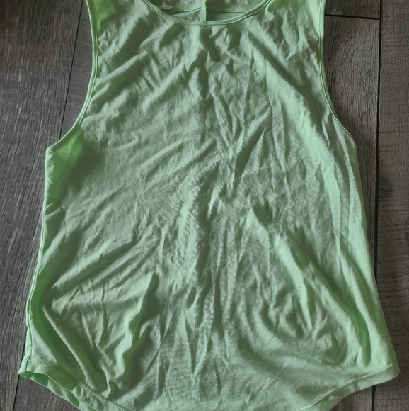 Buffbunny tank - Picture 2 of 2